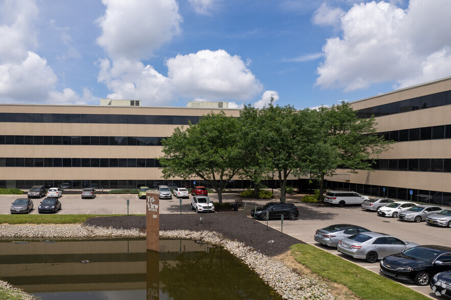 110 Boggs Ln, Cincinnati, OH en alquiler - Foto del edificio - Imagen 2 de 14