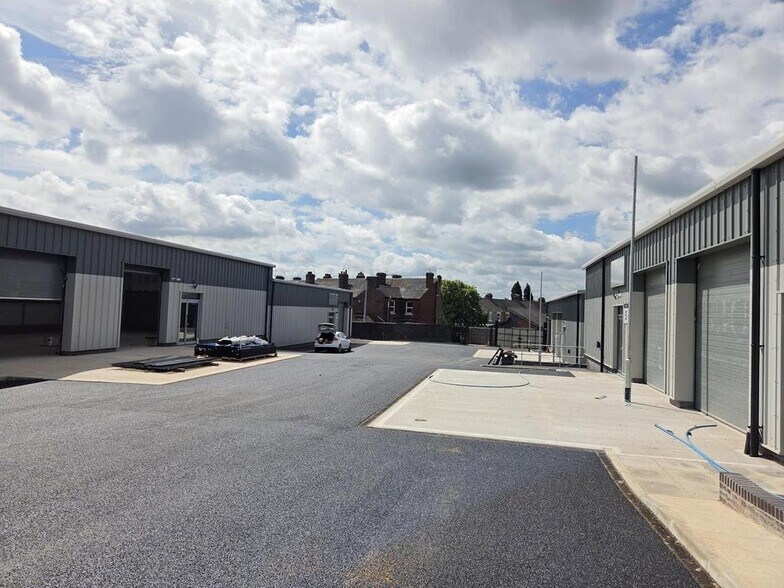 Hartshill Rd, Stoke On Trent en alquiler - Foto del edificio - Imagen 3 de 28