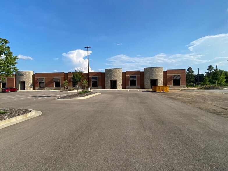 809 Varsity Dr, Tupelo, MS en alquiler - Foto del edificio - Imagen 3 de 9