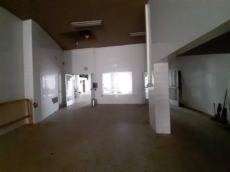 Local en Casar de Cáceres, Cáceres en venta - Foto principal - Imagen 2 de 5