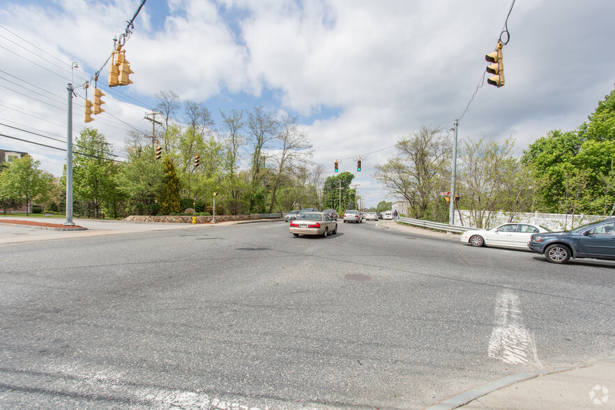 19-49 Airport Rd, Fitchburg, MA en alquiler - Foto del edificio - Imagen 1 de 11