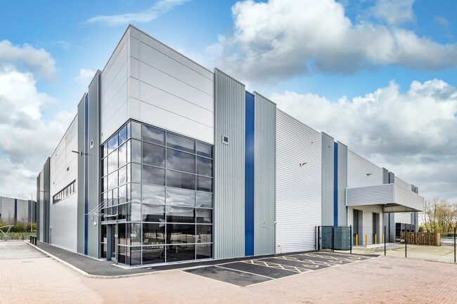 Más detalles de John Milne Av, Rochdale - Nave en alquiler