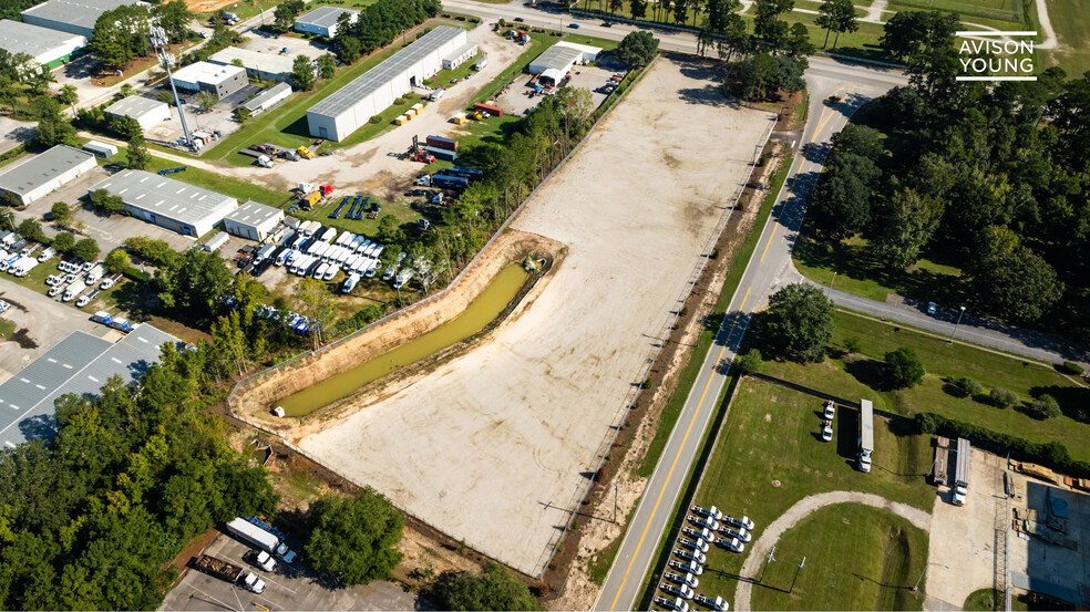 8016 Commerce Center Rd, Ladson, SC en alquiler - Foto del edificio - Imagen 1 de 31