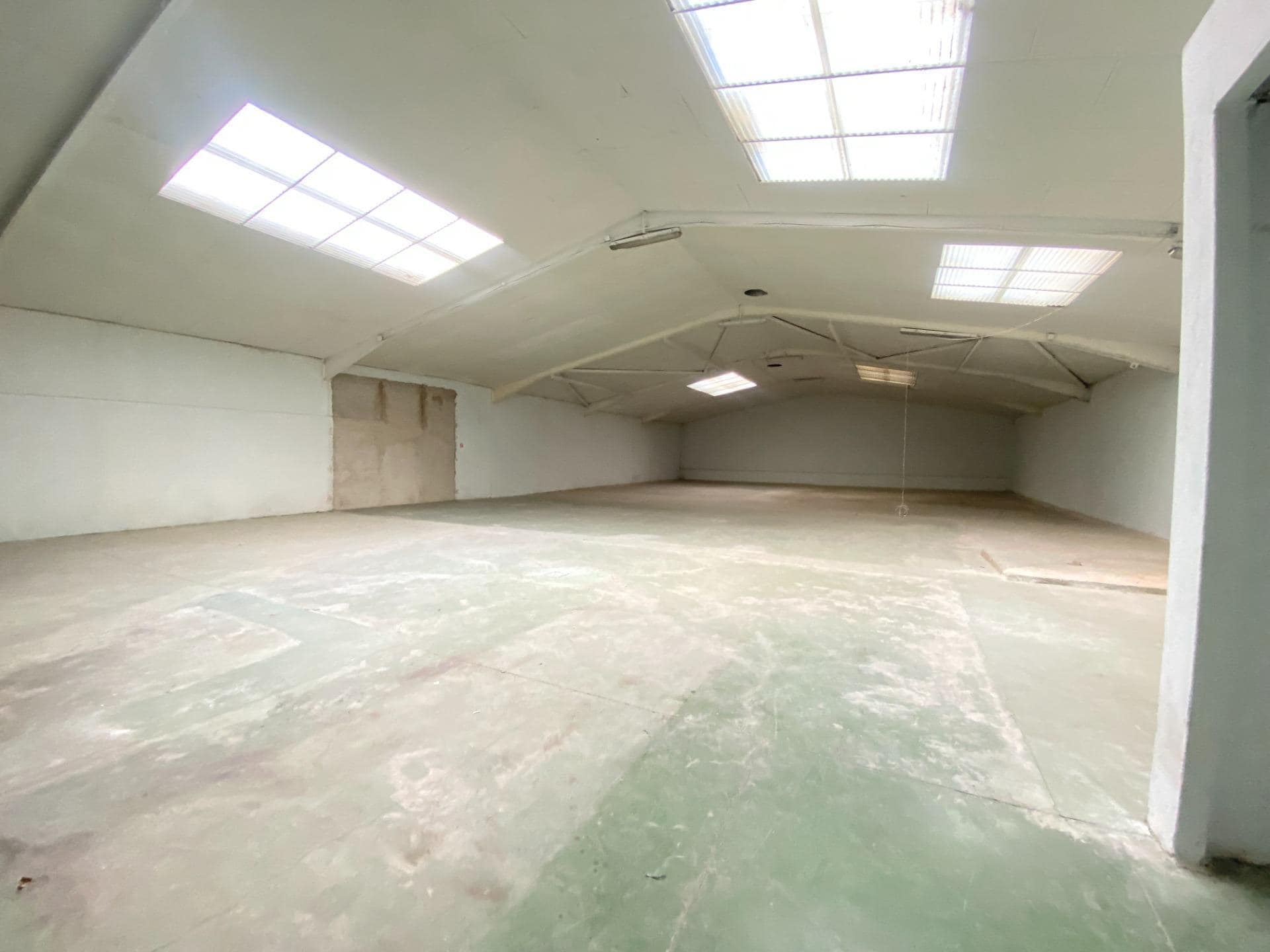 Nave en Madrid, Madrid en alquiler Foto principal- Imagen 1 de 8