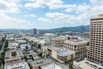 450 N Brand Blvd, Glendale, CA - VISTA AÉREA  vista de mapa