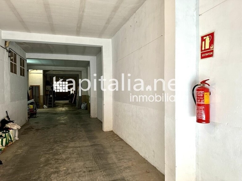 Local en Ontinyent, Valencia en venta - Foto del edificio - Imagen 2 de 9