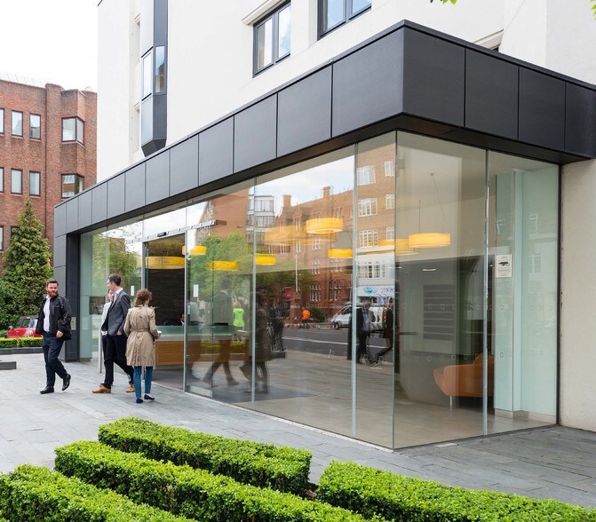 161 Hammersmith Rd, London en alquiler - Foto del edificio - Imagen 2 de 13