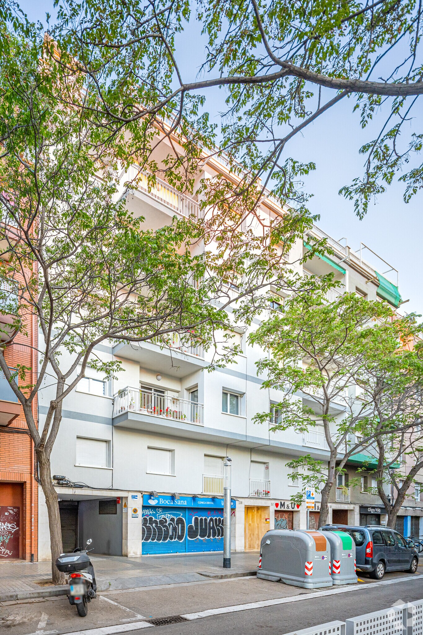 Edificio residencial en Barcelona, Barcelona en venta Foto principal- Imagen 1 de 3