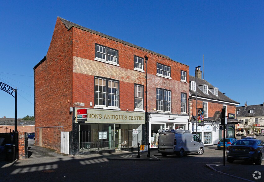 1 Market Pl, Grantham en alquiler - Foto del edificio - Imagen 2 de 4