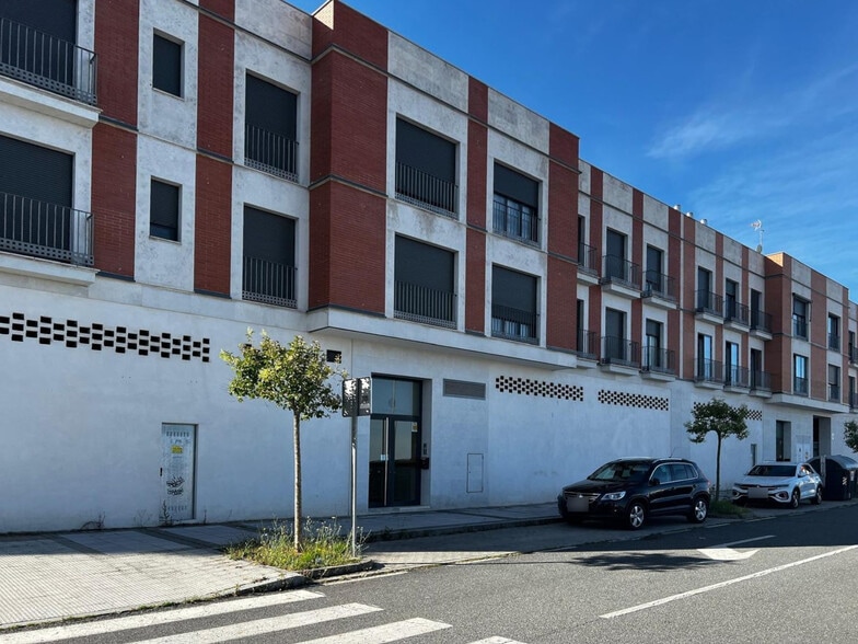 Edificio residencial en Segovia, Segovia en venta - Foto del edificio - Imagen 2 de 2