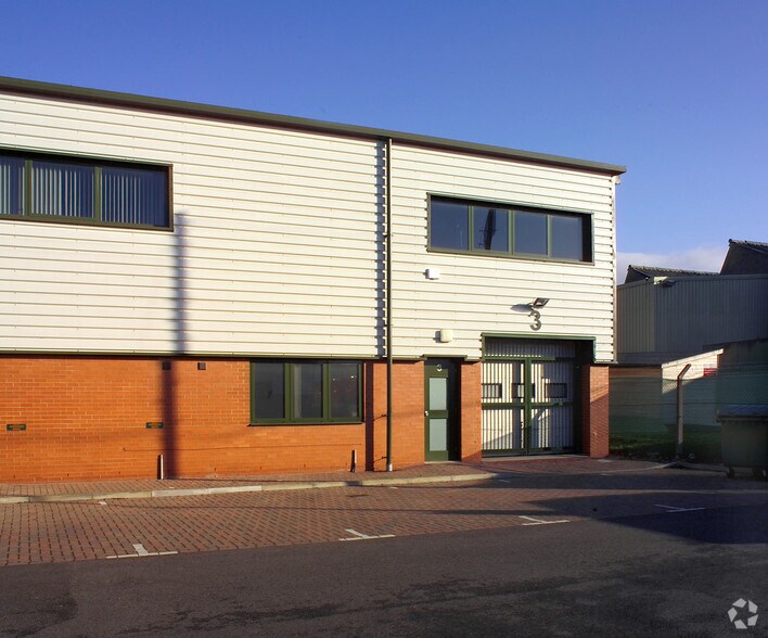 Range Rd, Witney en alquiler - Foto del edificio - Imagen 2 de 2