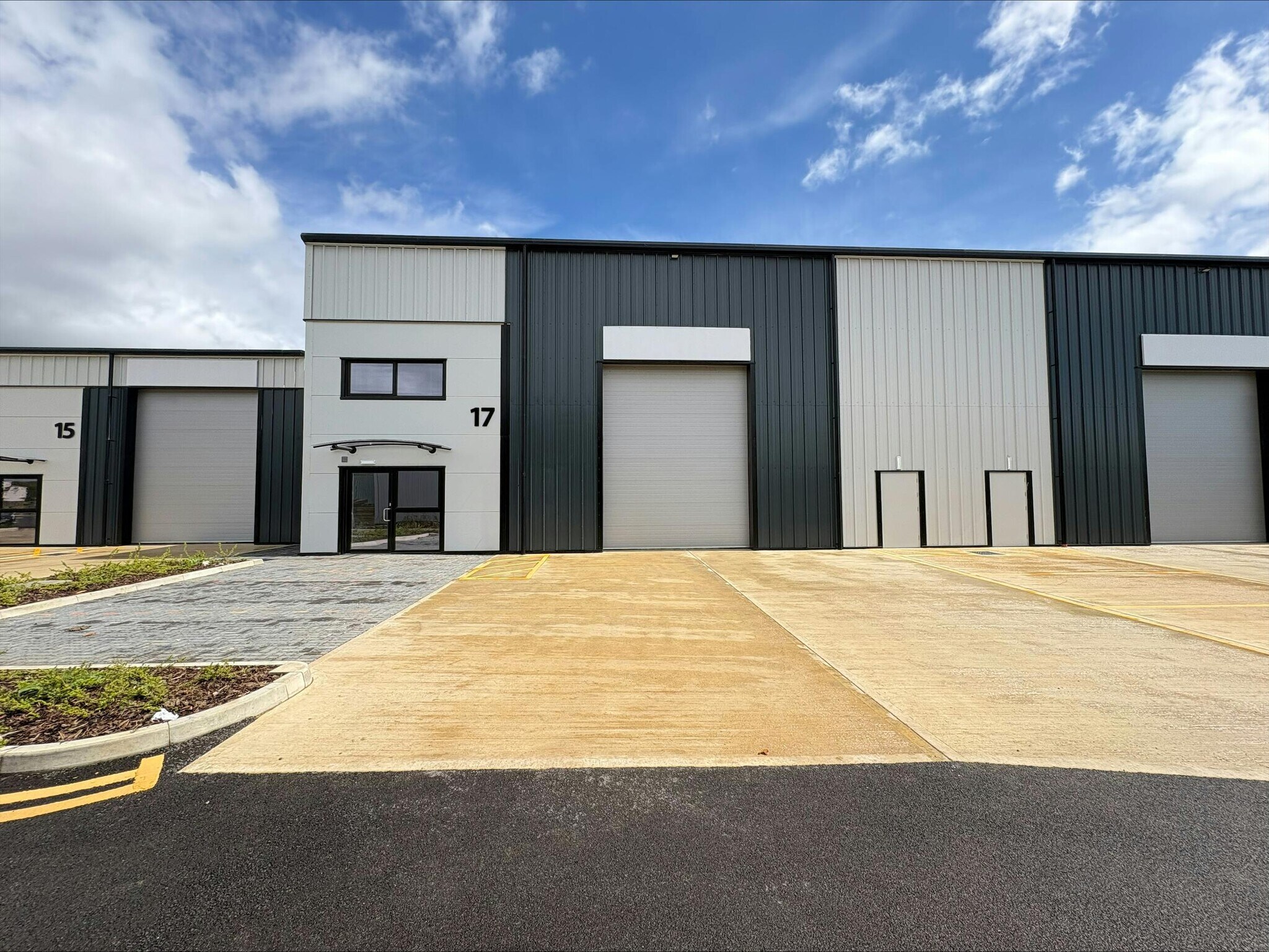17 Enterprise Park, Yaxley en alquiler Foto del edificio- Imagen 1 de 12