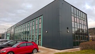 Más detalles de Brunel Way, Neath - Oficina en alquiler