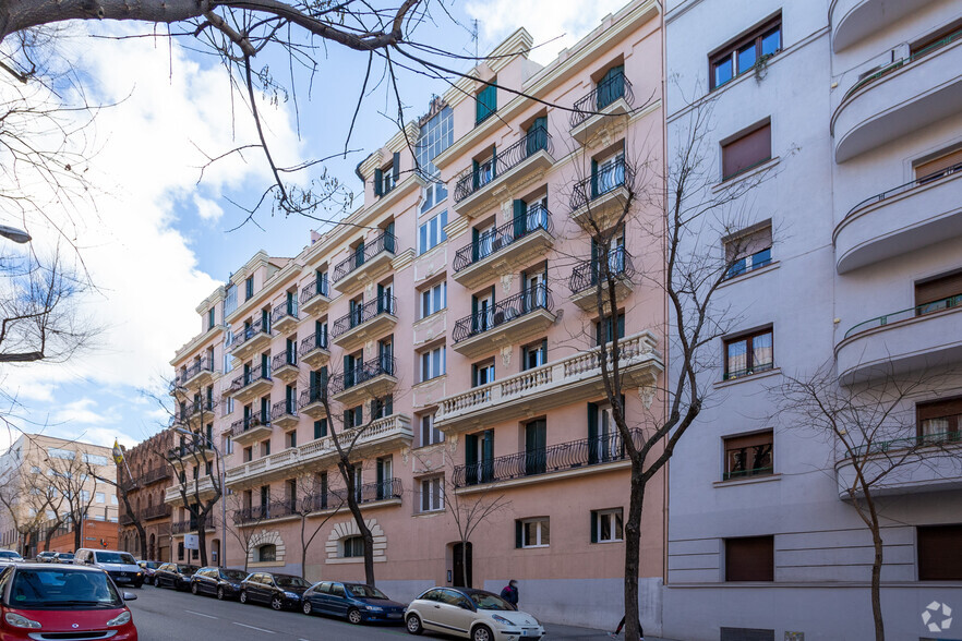 Calle De Romero Robledo, 19, Madrid, Madrid en alquiler - Foto del edificio - Imagen 2 de 2