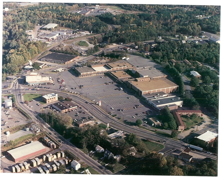 730 E Church St, Martinsville, VA en alquiler - Foto del edificio - Imagen 1 de 4