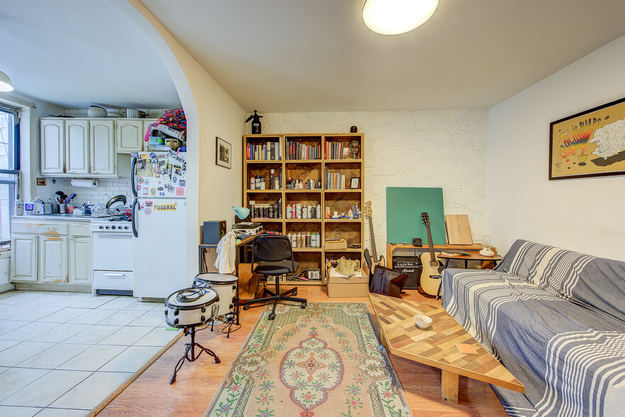 230 S 2nd St, Brooklyn, NY en venta - Foto del edificio - Imagen 3 de 16