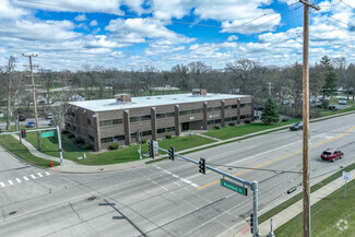 Más detalles para 101 N Virginia St, Crystal Lake, IL - Oficinas en alquiler