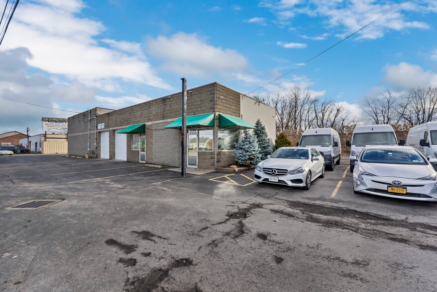 3111 Walden Ave, Depew, NY en venta - Foto del edificio - Imagen 2 de 39