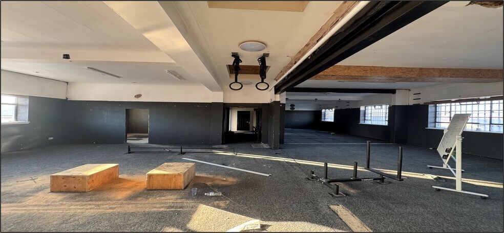 114-118 Manse Rd, Newmains en alquiler - Foto del edificio - Imagen 3 de 3