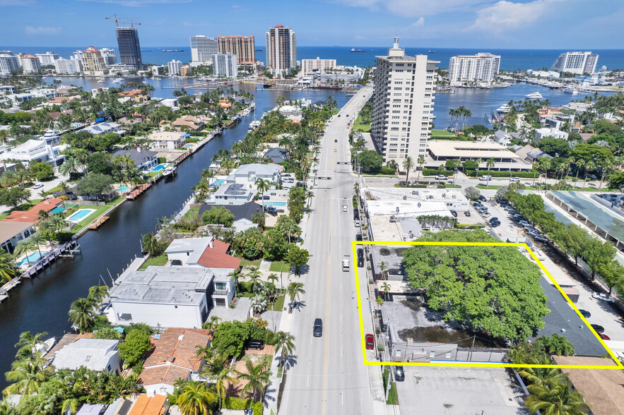 2400 E Las Olas Blvd, Fort Lauderdale, FL en venta - Foto del edificio - Imagen 1 de 26