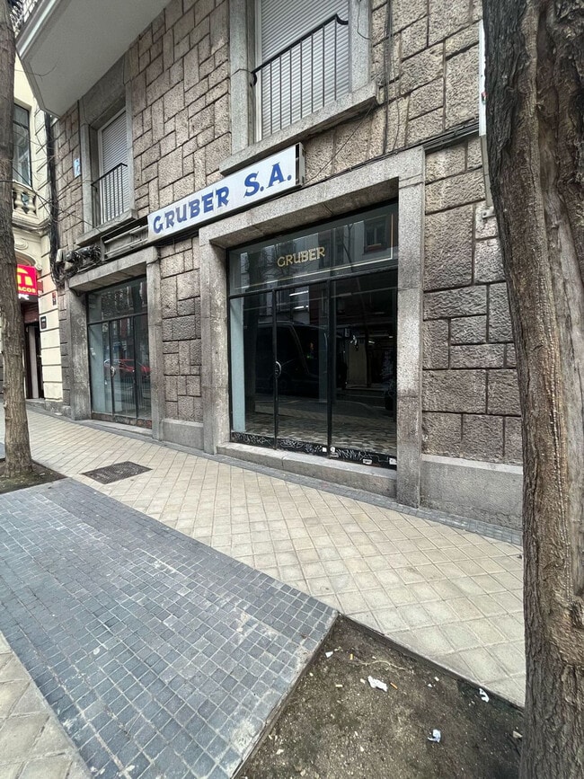 Más detalles de Local en alquiler