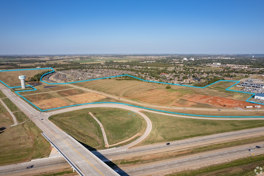 3600 S Frisco Rd, Yukon, OK en alquiler - Foto del edificio - Imagen 1 de 20