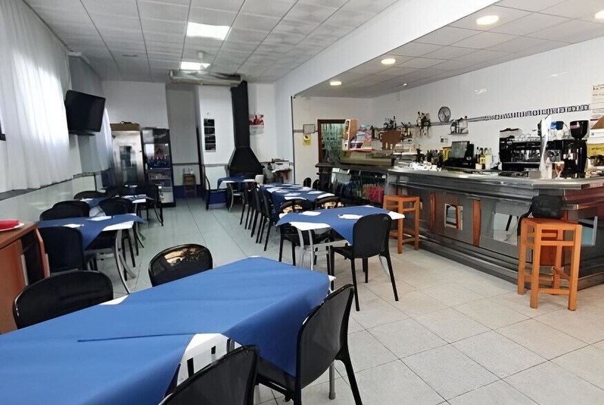 Edificio residencial en Alcalà de Xivert, Castellón en venta - Foto del interior - Imagen 3 de 3