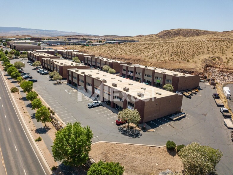 4012 S River Rd, Saint George, UT en alquiler - Foto del edificio - Imagen 2 de 6