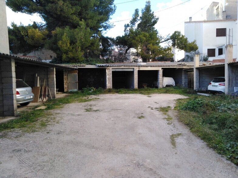 Avenida Llibertat de la, 9, Castalla, Alicante en venta - Foto del edificio - Imagen 2 de 5