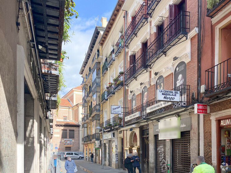 Calle De San Onofre, 8, Madrid, Madrid en alquiler - Foto del edificio - Imagen 2 de 2