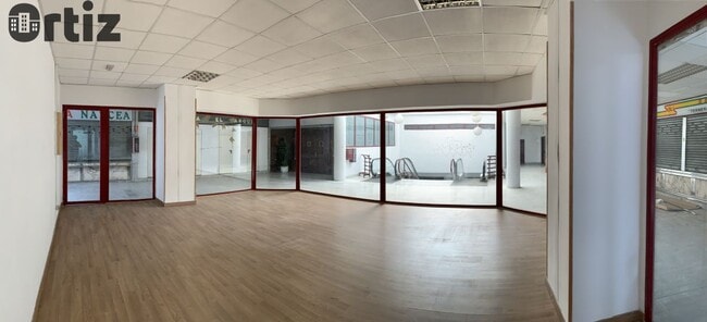 Más detalles de Calle Silicio, 34, Torrejón de Ardoz - Local en venta