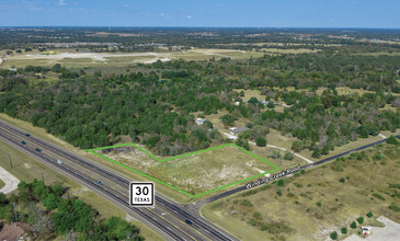 4611 Winding Crk, College Station, TX - VISTA AÉREA  vista de mapa - Image1