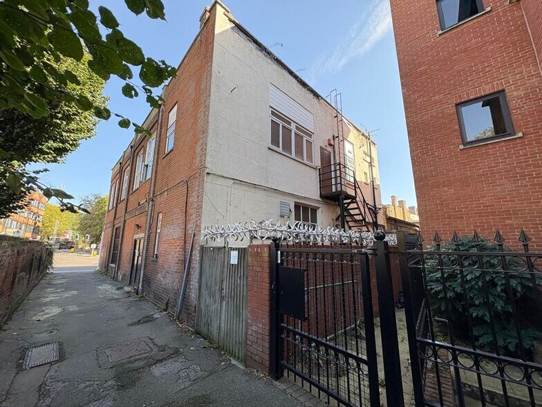 65 Duke St, Chelmsford en venta - Foto del edificio - Imagen 3 de 3