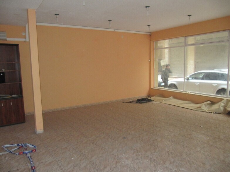 Local en MONÒVER en venta - Foto del edificio - Imagen 2 de 4