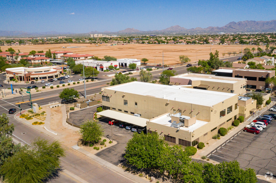 4921 E Bell Rd, Scottsdale, AZ en alquiler - Foto del edificio - Imagen 3 de 4