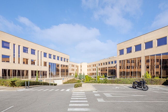 Más detalles de Calle Rozabella, 6, Las Rozas de Madrid - Oficina en alquiler