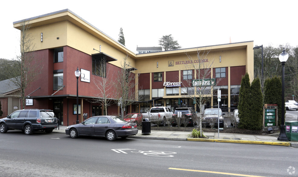 900 Main St, Oregon City, OR en alquiler - Foto del edificio - Imagen 1 de 5