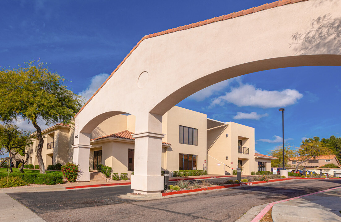 8952 E Desert Cove Ave, Scottsdale, AZ en alquiler Foto del edificio- Imagen 1 de 6