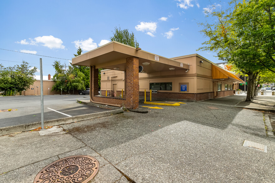 1501 Cornwall Ave, Bellingham, WA en venta - Foto del edificio - Imagen 1 de 44