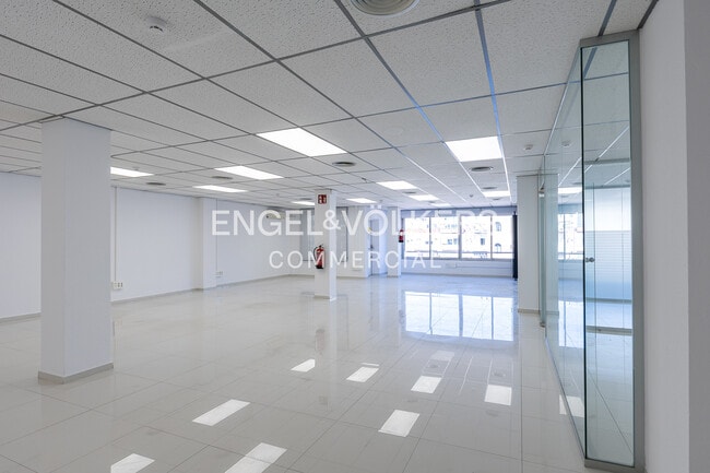 Más detalles de Oficina en alquiler