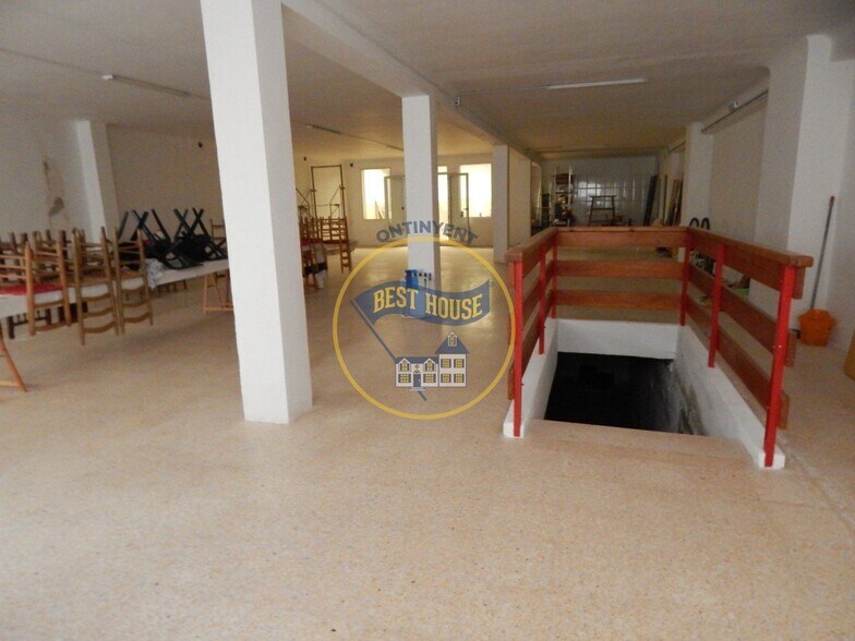 Local en València en venta - Foto del edificio - Imagen 2 de 13