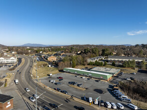 805 Sunset Dr, Johnson City, TN en alquiler Foto del edificio- Imagen 2 de 32