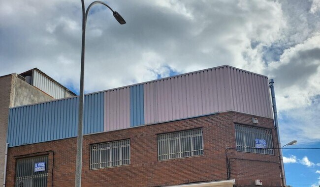 Más detalles de Nave en venta