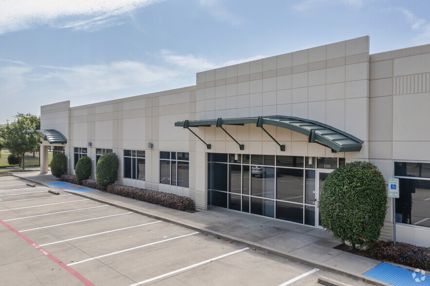 530 E Corporate Dr, Lewisville, TX en alquiler - Foto del edificio - Imagen 3 de 8