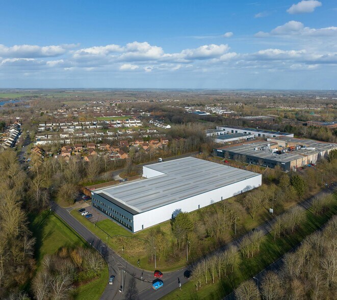 73 Mercers Dr, Milton Keynes en alquiler - Foto del edificio - Imagen 2 de 4