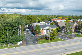 15 Spinning Wheel Rd, Hinsdale, IL - VISTA AÉREA  vista de mapa - Image1