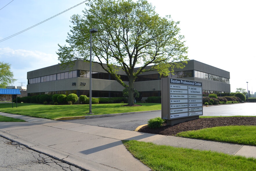 210 N Hammes Ave, Joliet, IL en alquiler - Foto del edificio - Imagen 1 de 13