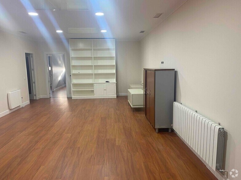 Nave en Torrejón de Ardoz, Madrid en venta - Foto del edificio - Imagen 3 de 8