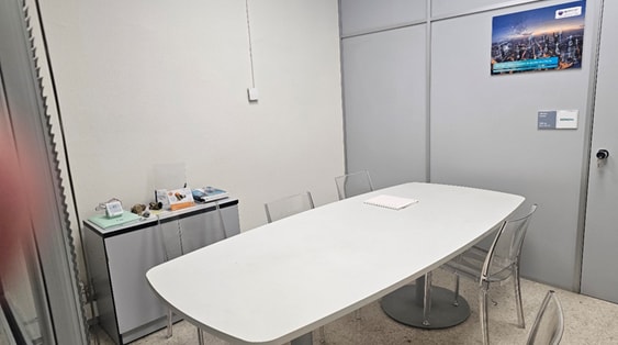 Avenida Andalucía, 58 (K), Madrid, MAD 28041 - - - Foto del interior - Image 2 of 5