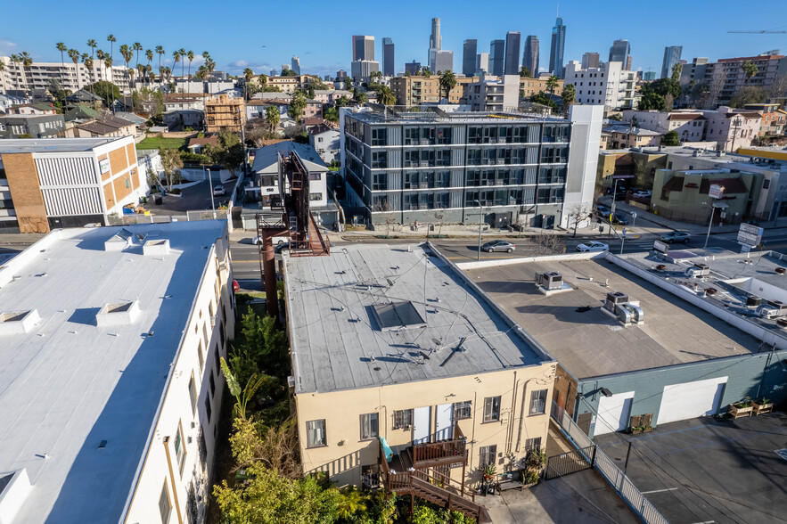 155 S Alvarado St, Los Angeles, CA en venta - Foto del edificio - Imagen 3 de 23